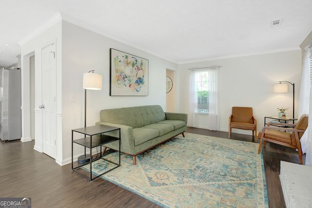 2394 Southern Oak Drive SW, Marietta, GA 30064