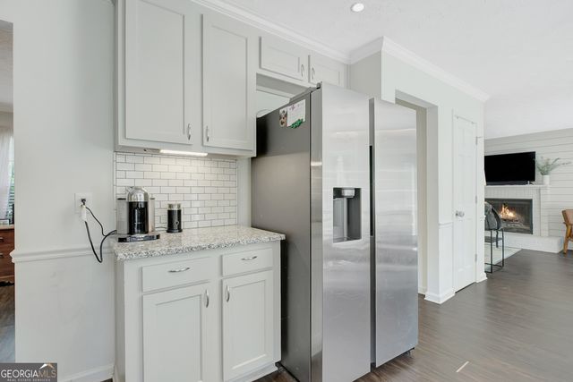 2394 Southern Oak Drive SW, Marietta, GA 30064