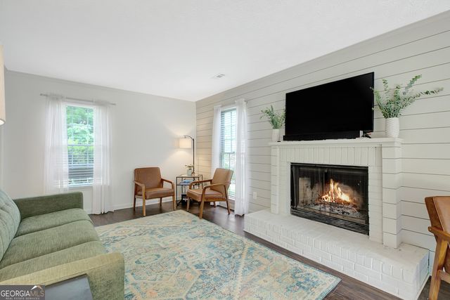 2394 Southern Oak Drive SW, Marietta, GA 30064