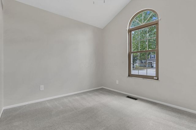 6926 Bennell Drive, Reynoldsburg, OH 43068