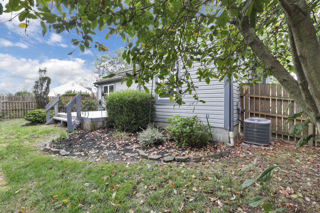 6926 Bennell Drive, Reynoldsburg, OH 43068