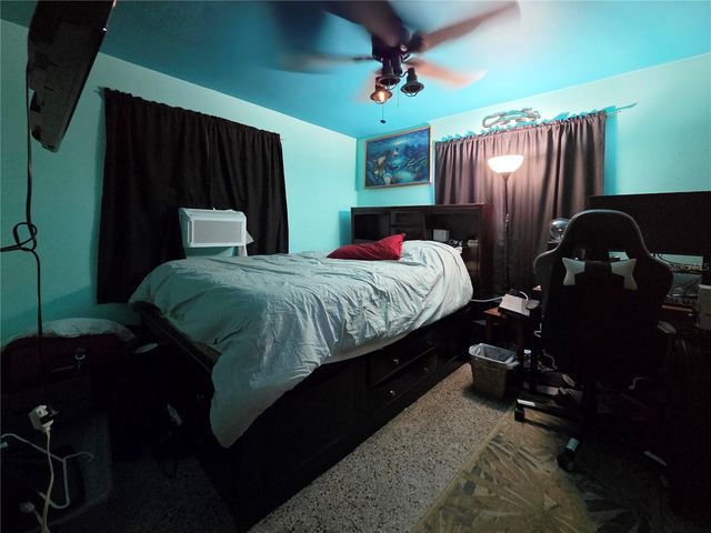 11066 102ND AVENUE N, Seminole, FL 33778