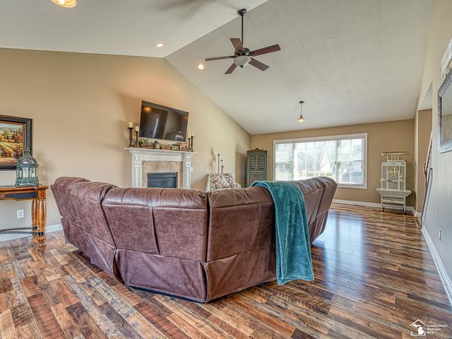 784 E Sweet Briar Lane, Monroe Twp, MI 48161