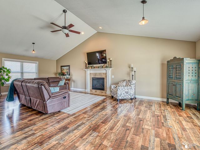 784 E Sweet Briar Lane, Monroe Twp, MI 48161