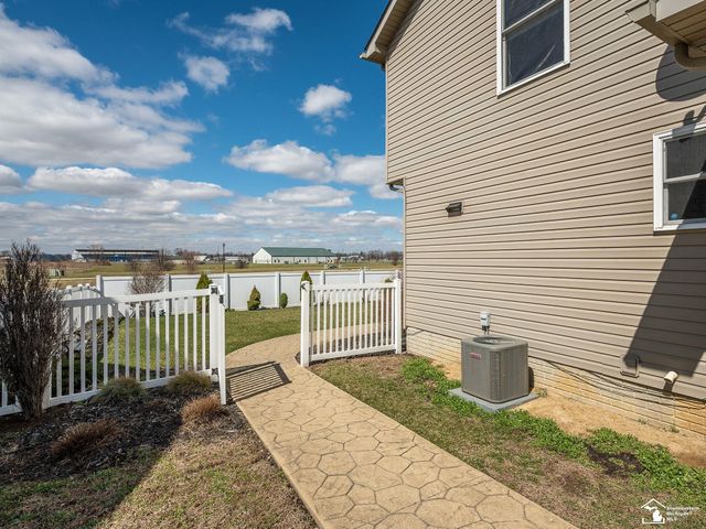 784 E Sweet Briar Lane, Monroe Twp, MI 48161