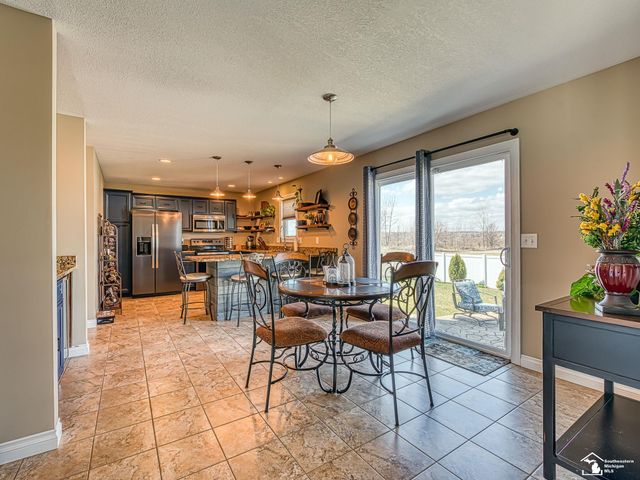 784 E Sweet Briar Lane, Monroe Twp, MI 48161