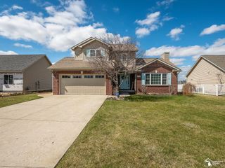 784 E Sweet Briar Lane, Monroe Twp, MI 48161