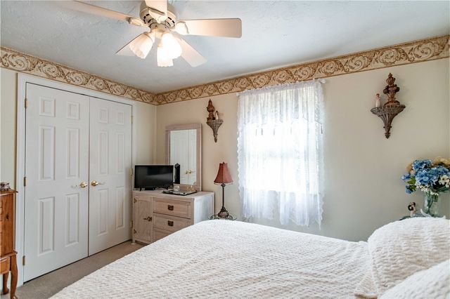 905 Roosevelt Avenue, Aliquippa, PA 15001