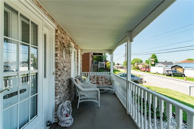 905 Roosevelt Avenue, Aliquippa, PA 15001