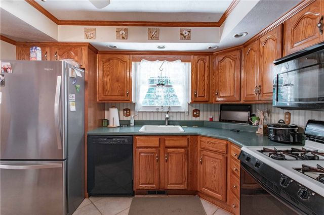 905 Roosevelt Avenue, Aliquippa, PA 15001