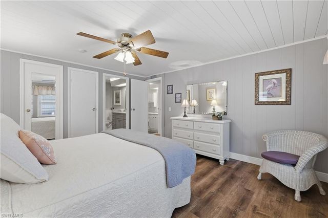 613 Pine Grove CT, North Fort Myers, FL 33917