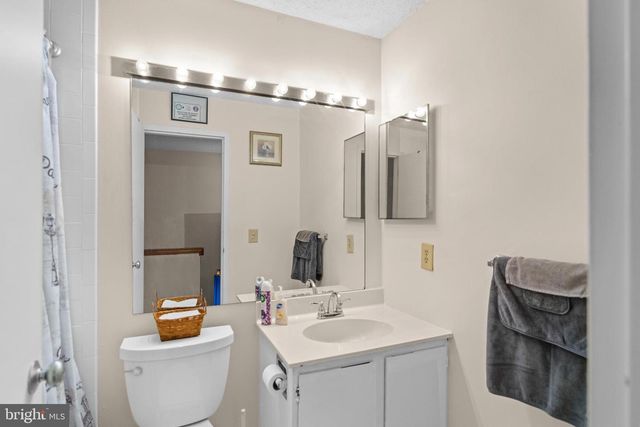 2363 NUTMEG, Baltimore, MD 21209