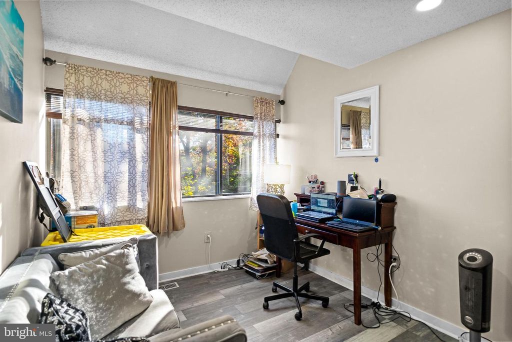 Image 13 of property listing at 2363 NUTMEG, Baltimore, MD 21209