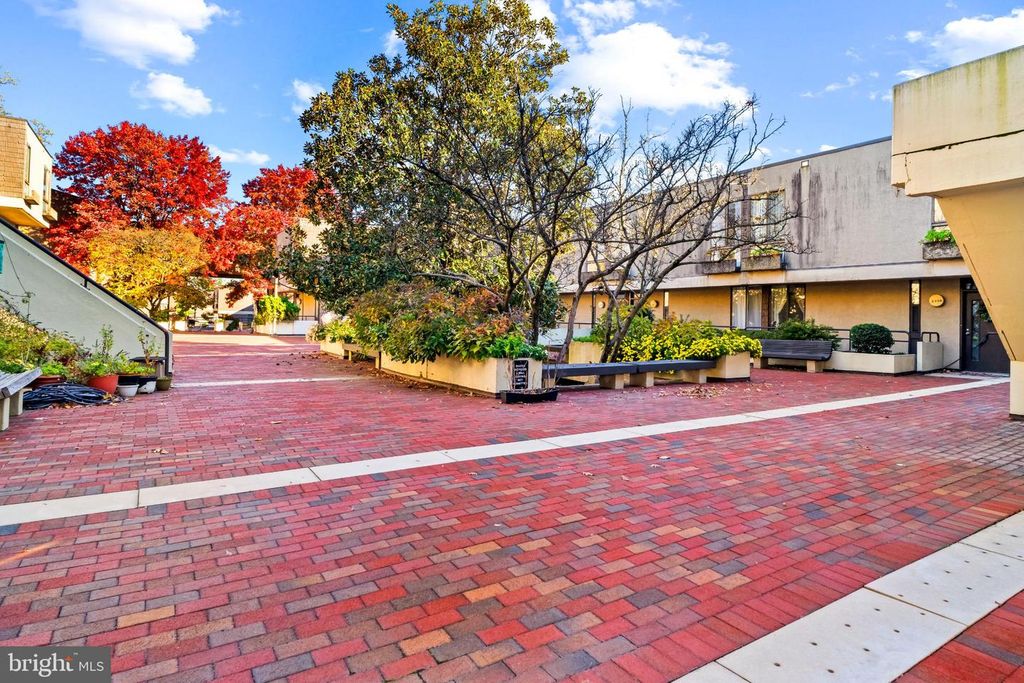 Image 26 of property listing at 2363 NUTMEG, Baltimore, MD 21209