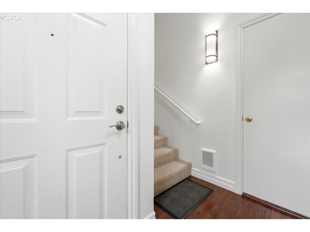 8445 Sw CURRY Dr A, Wilsonville, OR 97070