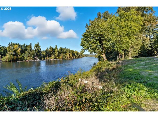 8445 Sw CURRY Dr A, Wilsonville, OR 97070