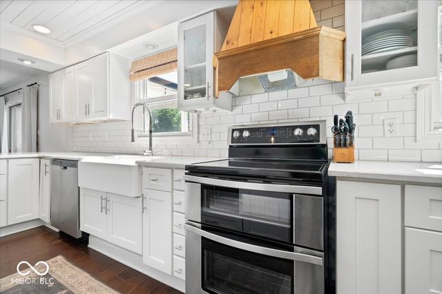 570 S Harbour, Noblesville, IN 46062