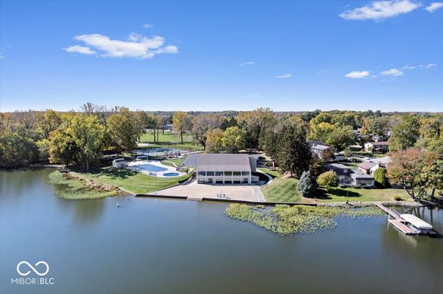 570 S Harbour, Noblesville, IN 46062