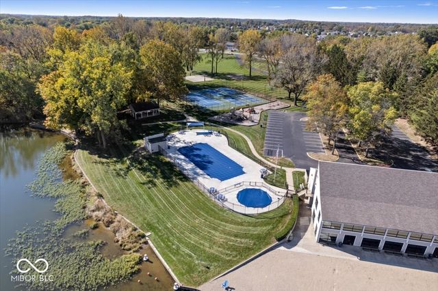 570 S Harbour, Noblesville, IN 46062