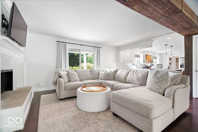 570 S Harbour, Noblesville, IN 46062
