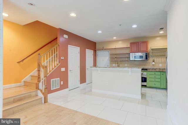 14501 BARKHAM DR, Woodbridge, VA 22191