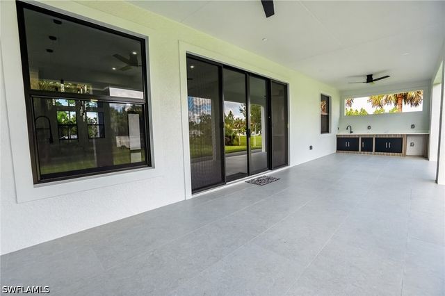 2941 32nd AVE SE, Naples, FL 34117