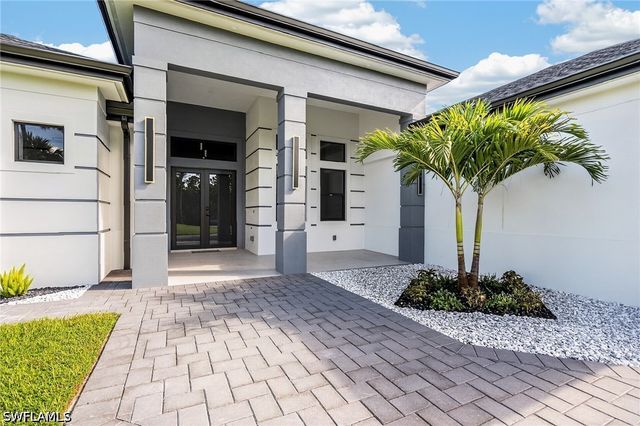 2941 32nd AVE SE, Naples, FL 34117