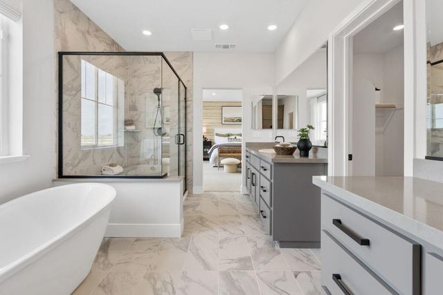 8427 Kyler Rd, Elk Grove, CA 95757