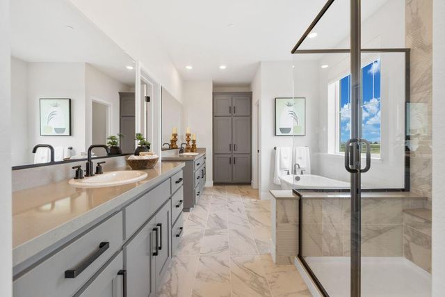 8427 Kyler Rd, Elk Grove, CA 95757