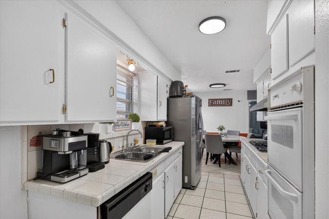 10014 Mesita Drive, Dallas, TX 75217