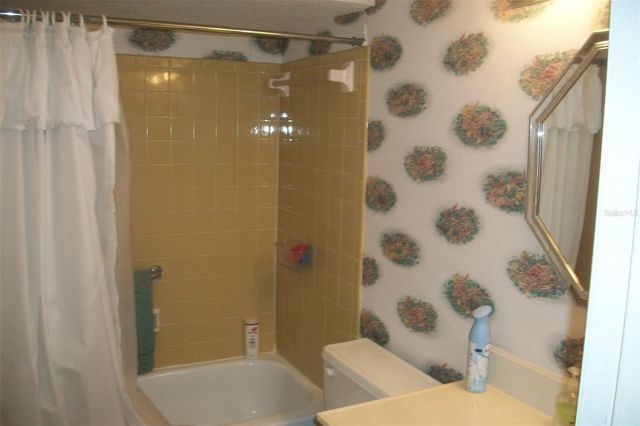 10540 77TH TERRACE 210, Seminole, FL 33772