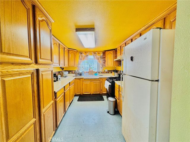 812 E 8th Street, Long Beach, CA 90813