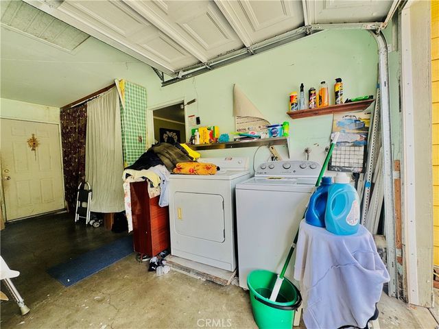 812 E 8th Street, Long Beach, CA 90813