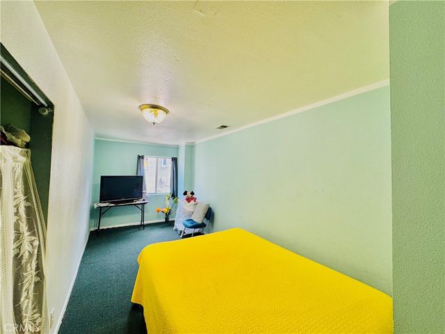 812 E 8th Street, Long Beach, CA 90813