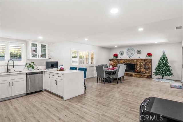 839 S Aspen, Bloomington, CA 92316