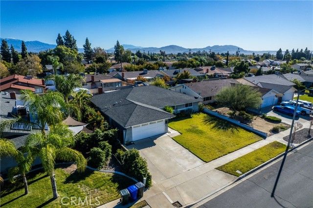 839 S Aspen, Bloomington, CA 92316