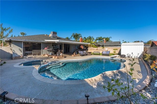 839 S Aspen, Bloomington, CA 92316