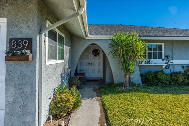 839 S Aspen, Bloomington, CA 92316