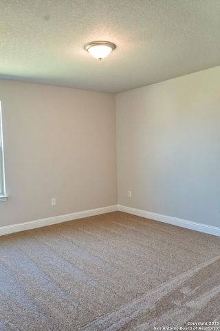 5720 Provo Pl, San Antonio, TX 78263