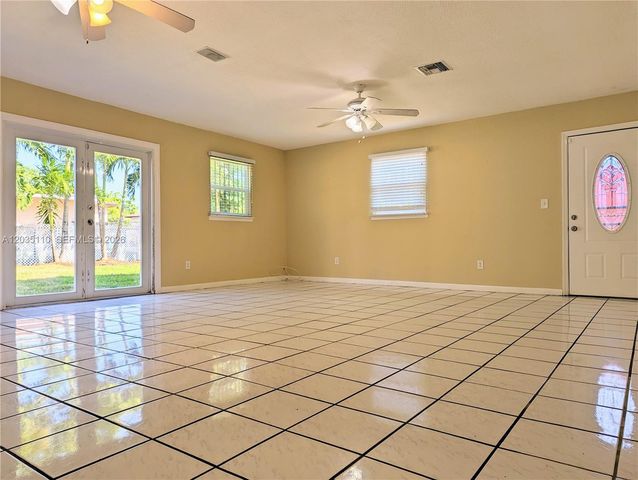 25405 SW 127th Court, Homestead, FL 33032
