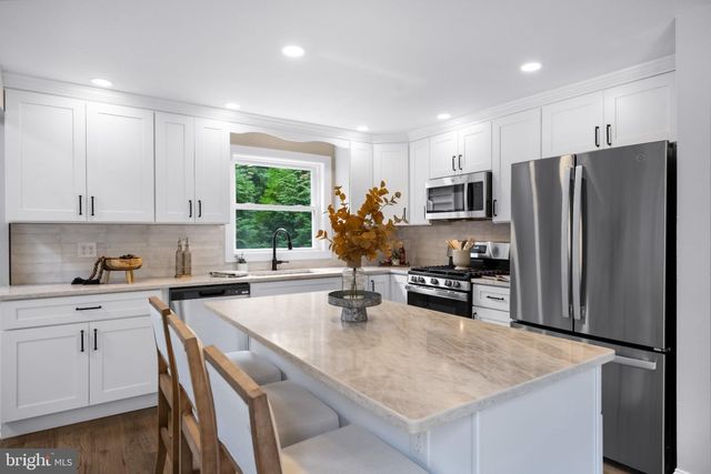 219 BERGEN AVE, Voorhees, NJ 08043