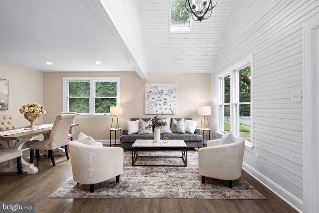 219 BERGEN AVE, Voorhees, NJ 08043