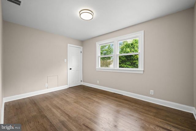 219 BERGEN AVE, Voorhees, NJ 08043