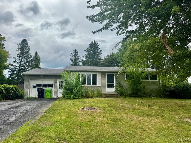 119 Ontario Place, Salina, NY 13088