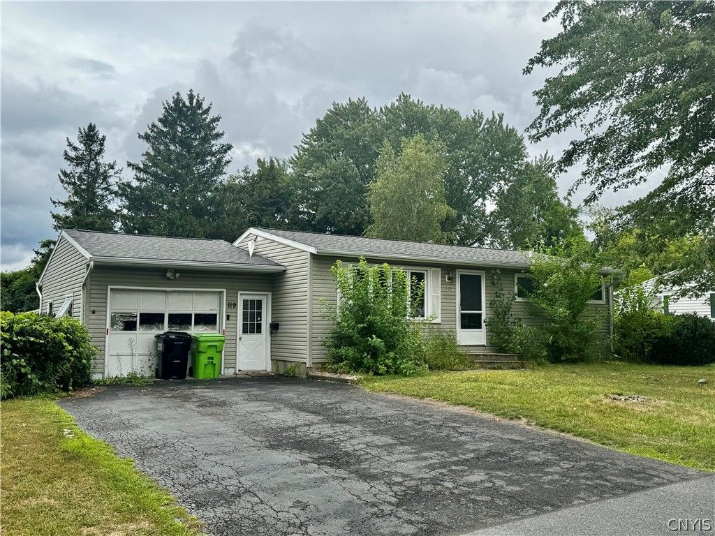 119 Ontario Place, Salina, NY 13088