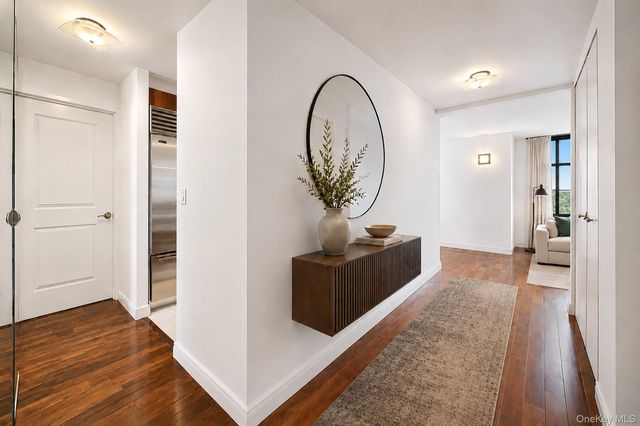 112-01 Queens Boulevard 21B, Forest Hills, NY 11375