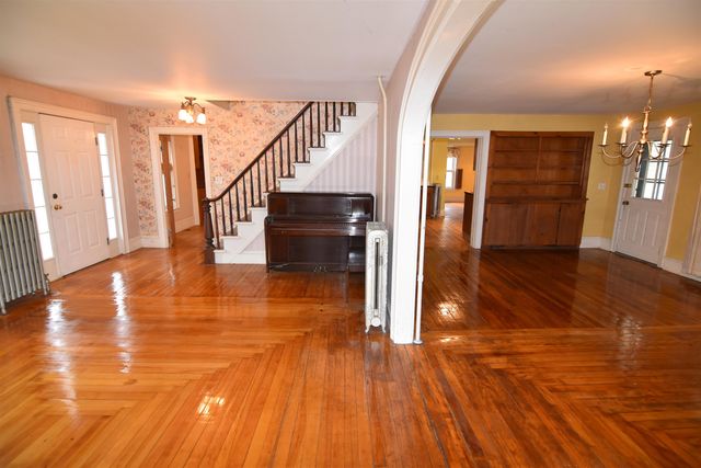 569 Buck Hill Road, Arlington, VT 05250