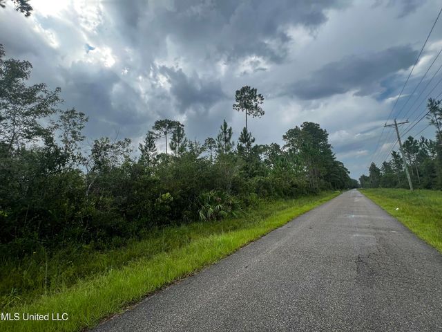 7 Ac Pollock Ferry Road, Moss Point, MS 39562