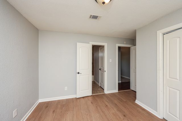 1107 Carrington Court, Irving, TX 75060