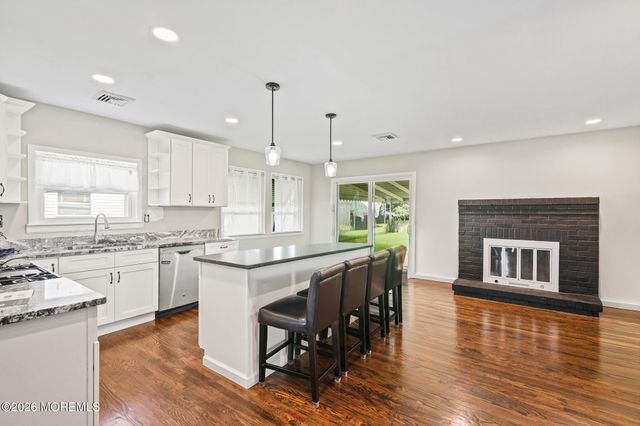 218 Fort De France Avenue, Toms River, NJ 08757
